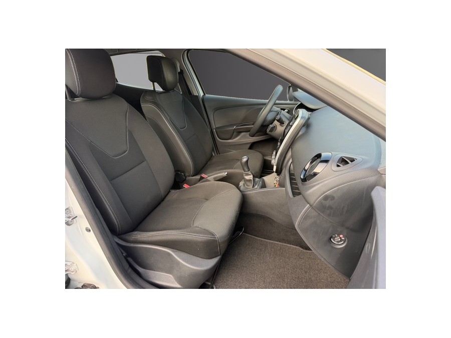 RENAULT d'occasion CLIO 0.9 TCe 90 ZEN de 2016 Tours (37)﻿