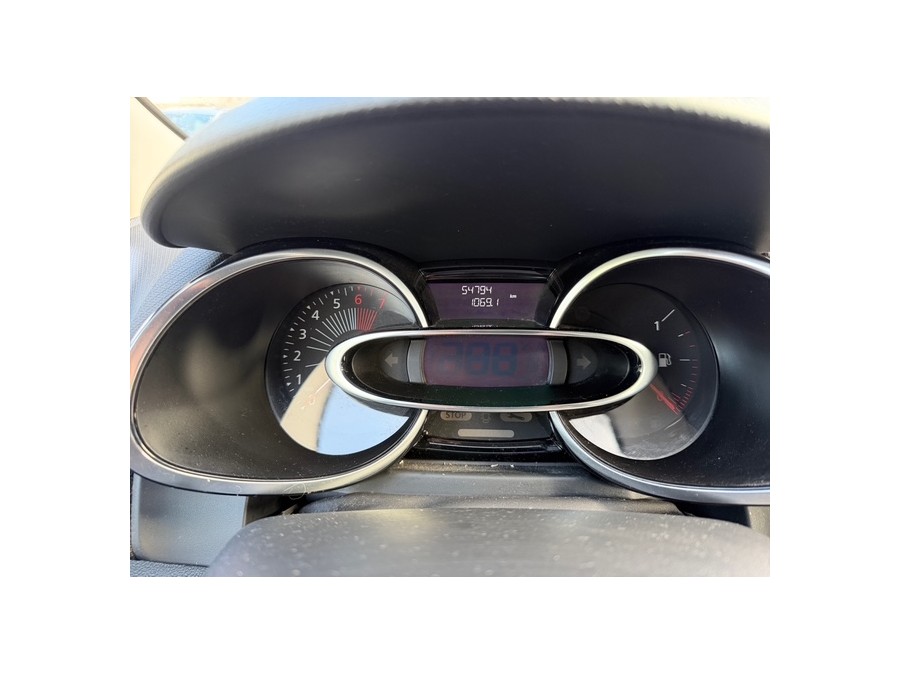 RENAULT d'occasion CLIO 0.9 TCe 90 ZEN de 2016 Tours (37)﻿