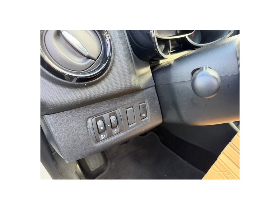RENAULT d'occasion CLIO 0.9 TCe 90 ZEN de 2016 Tours (37)﻿