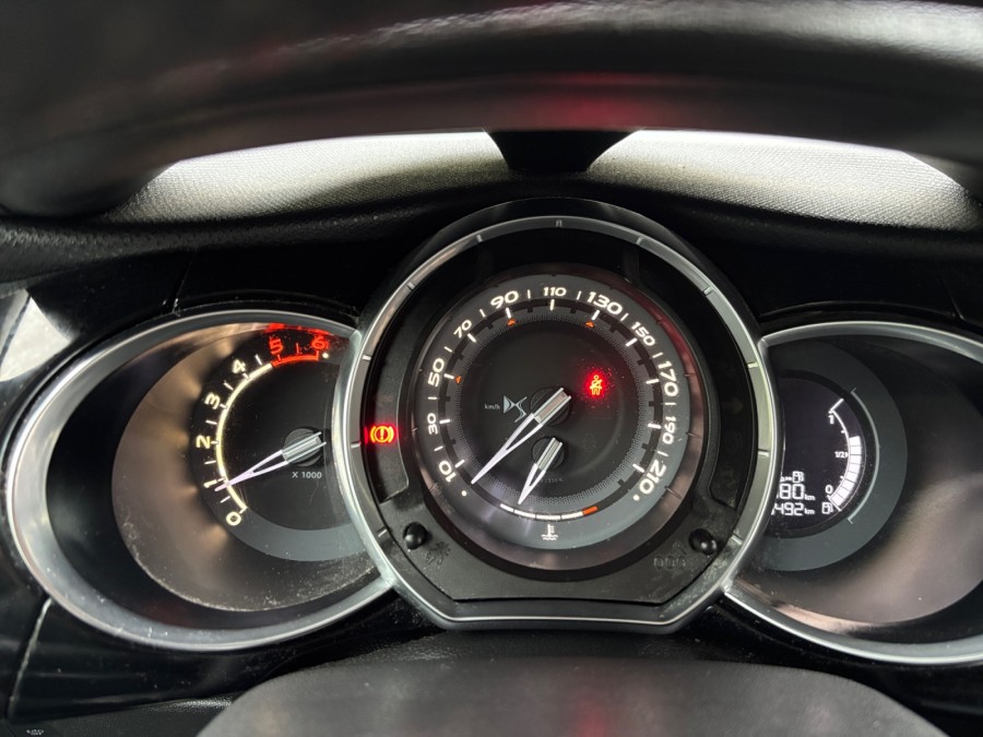 CITROEN d'occasion DS3 1.6 HDI 100 SPORT CHIC de 2016 Vienne (38)﻿