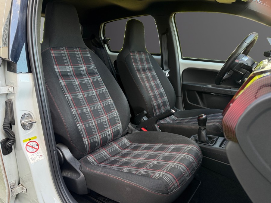 VOLKSWAGEN d'occasion UP 2.0 1.0 115 GTI de 2018 Poitiers (86)﻿