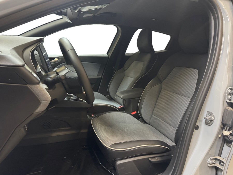 RENAULT d'occasion CLIO 1.0 TCE 100 TECHNO GPL de 2025 Bretigny Sur