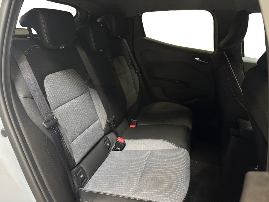 RENAULT d'occasion CLIO 1.0 TCE 100 TECHNO GPL de 2025 Bretigny Sur