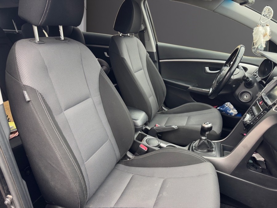 HYUNDAI d'occasion I30 1.6 CRDI de 2014 Vernon (27)﻿