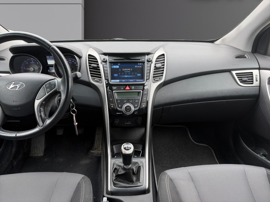 HYUNDAI d'occasion I30 1.6 CRDI 110 PACK SENSATION BLUE DRIVE de 2012