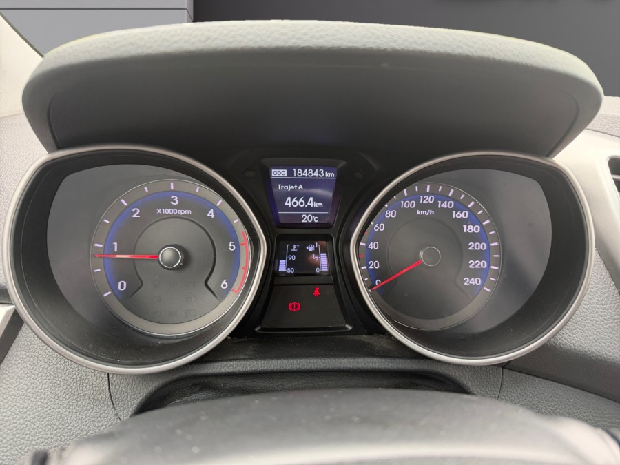 HYUNDAI d'occasion I30 1.6 CRDI 110 PACK SENSATION BLUE DRIVE de 2012
