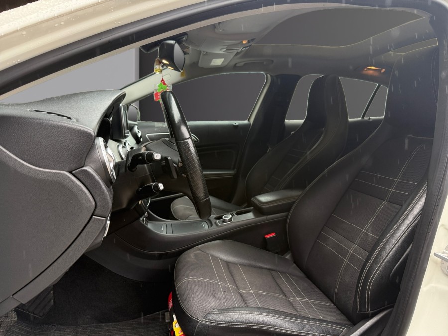 MERCEDES d'occasion GLA 220 CDI Fascination 7G-DCT de 2014 Toulouse
