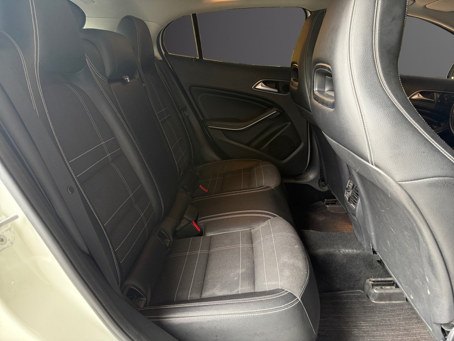 MERCEDES d'occasion GLA 220 CDI Fascination 7G-DCT de 2014 Toulouse