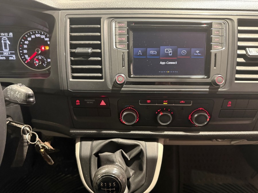 VOLKSWAGEN d'occasion TRANSPORTER 6.1 L1H1 2.0 TDI 150 4MOTION de