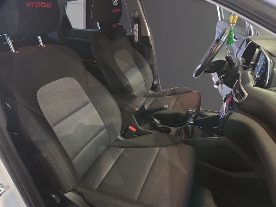 HYUNDAI d'occasion TUCSON 1.6 CRDI 115 INTUITIVE de 2019 Le Havre