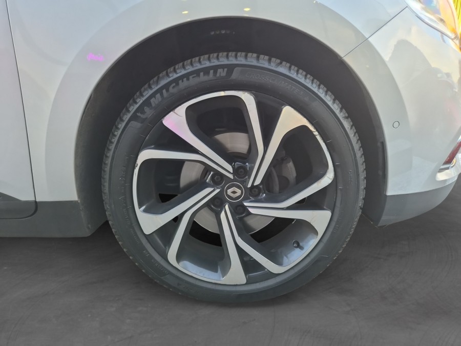RENAULT d'occasion GRAND SCENIC GRAND 1.3 TCE 160 INTENS EDC de 2021