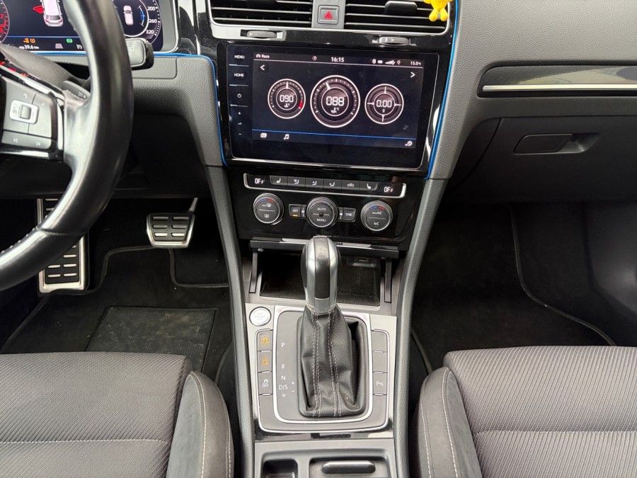 VOLKSWAGEN d'occasion GOLF 2.0 TSI 310 R 4MOTION DSG de 2017 Genevois