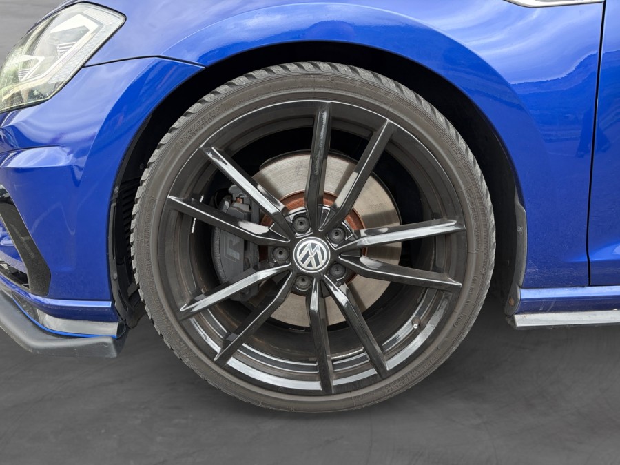 VOLKSWAGEN d'occasion GOLF 2.0 TSI 310 R 4MOTION DSG de 2017 Genevois