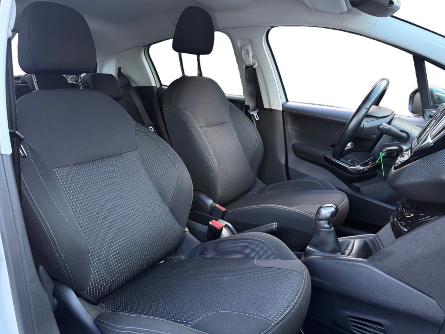 PEUGEOT d'occasion 208 110CH Allure S&S 5p de 2017 Orgeval Verneuil