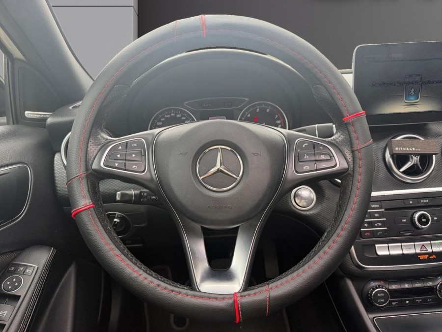 MERCEDES d'occasion CLASSE A 180 Sport Edition 7G-DCT de 2017 Lyon St