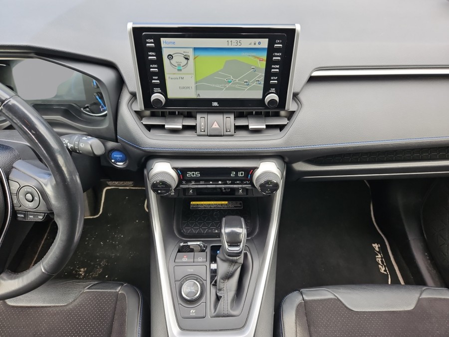 TOYOTA d'occasion RAV4 HYBRIDE 222 AWD-I COLLECTION de 2020 Le Puy en