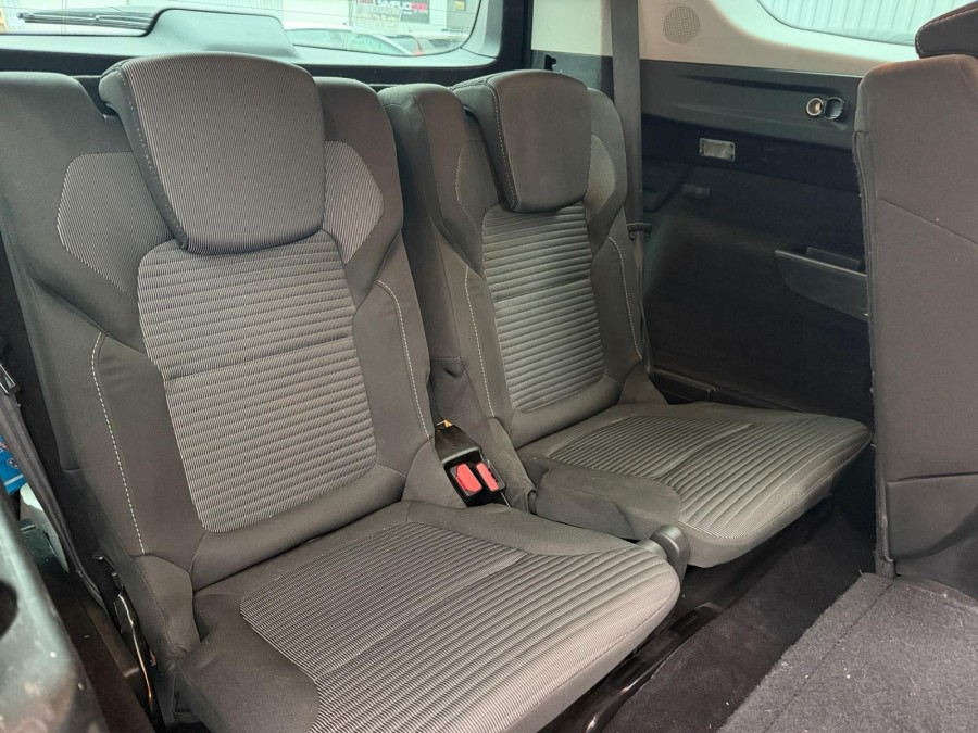 RENAULT d'occasion SCENIC 1.7 Blue dCi 120ch Business EDC 7 places de