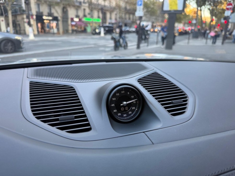 PORSCHE d'occasion CAYENNE 3.0 V6 S E-HYBRID PH2 de 2024 Montreuil