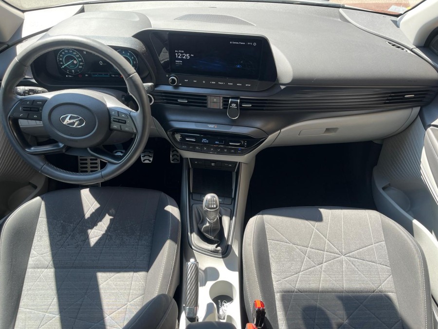 HYUNDAI d'occasion BAYON 1.0 T-GDI 100 HYBRID 48V CREATIVE de 2021