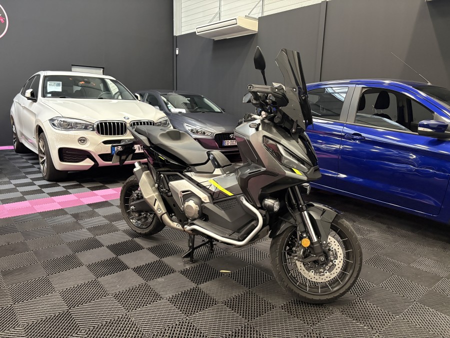 HONDA d'occasion X-ADV750 HONDA X-ADV 750 de 2024 Salon de Provence