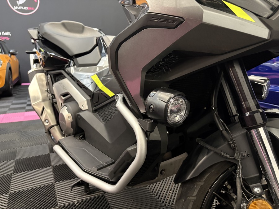 HONDA d'occasion X-ADV750 HONDA X-ADV 750 de 2024 Salon de Provence