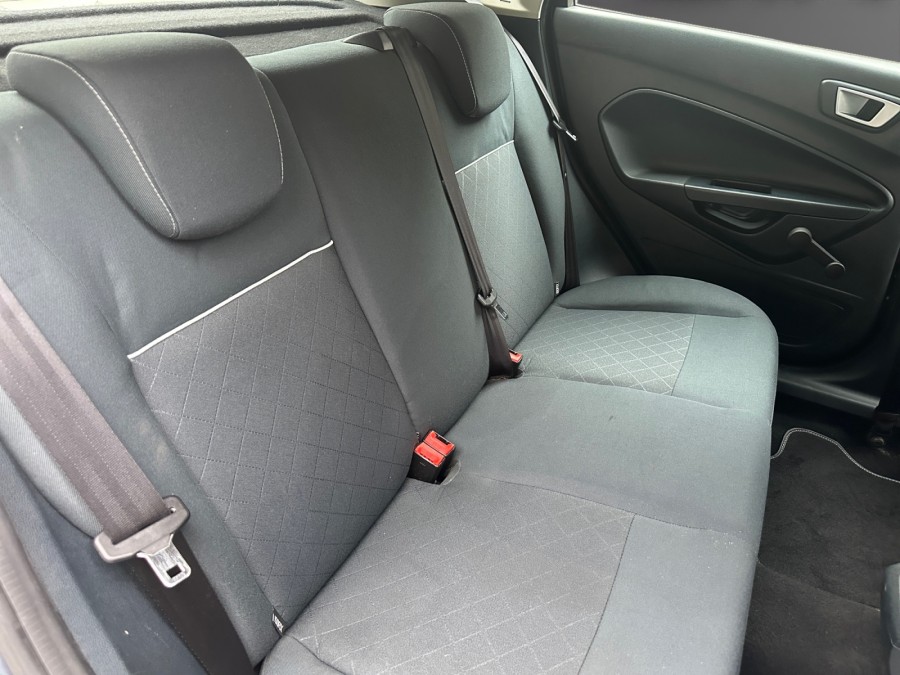 FORD d'occasion FIESTA 1.6 TDCI 95 FAP TECHNO EDITION de 2012 Vienne