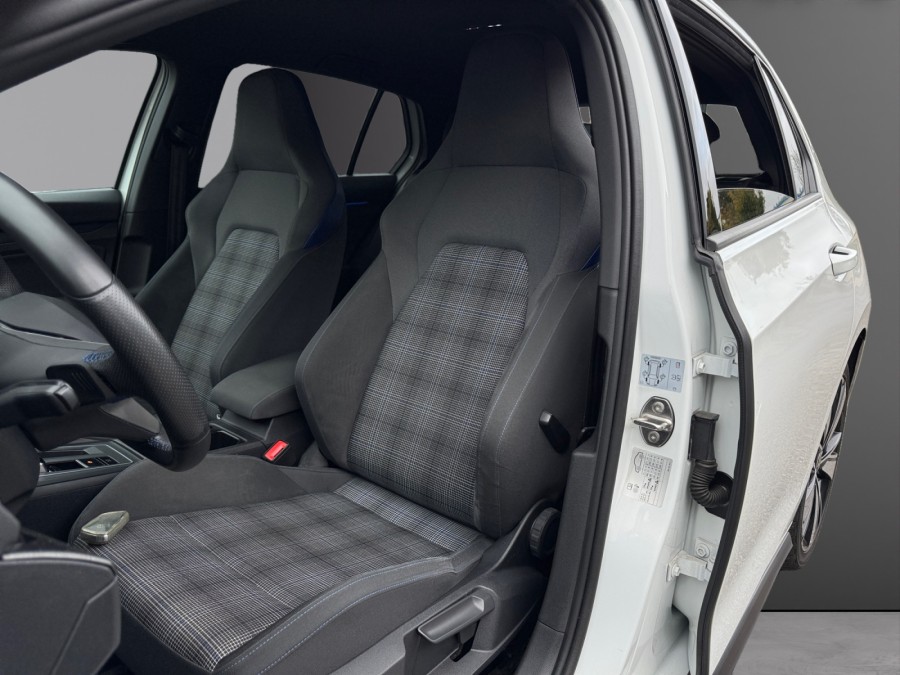 VOLKSWAGEN d'occasion GOLF 1.4 eHybrid 245ch GTE DSG6 de 2021 Lyon
