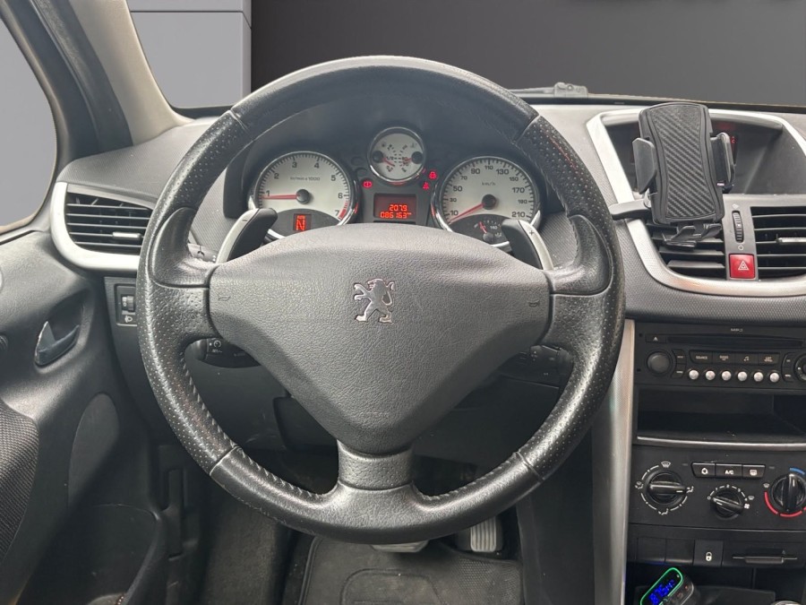 PEUGEOT d'occasion 207 1.4 16v Premium 2-Tronic 5p de 2009 Nice (06)﻿
