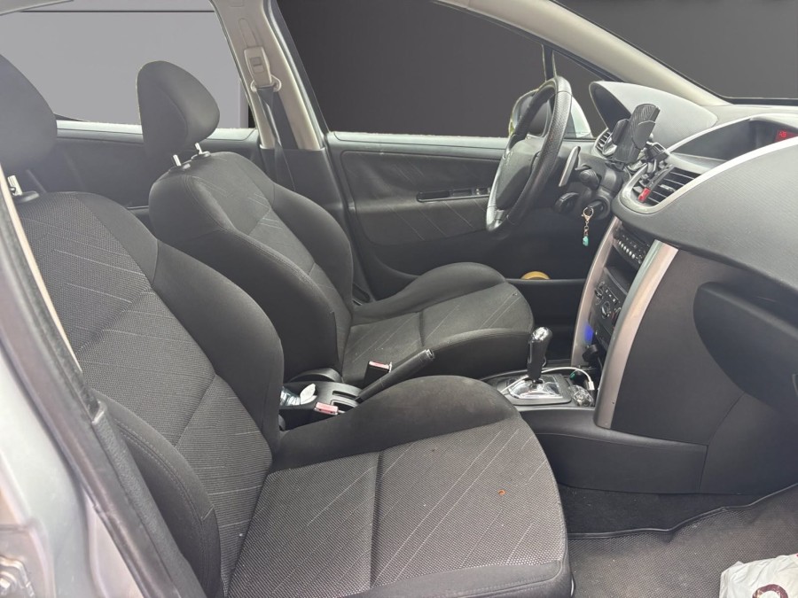 PEUGEOT d'occasion 207 1.4 16v Premium 2-Tronic 5p de 2009 Nice (06)﻿