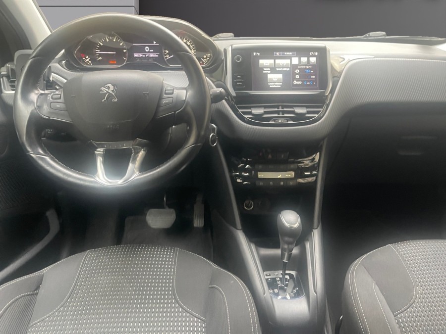 PEUGEOT d'occasion 208 1.2 PURE TECH 110 ALLURE EAT de 2016 Paris 15