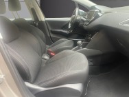 PEUGEOT d'occasion 208 1.2 PURE TECH 110 ALLURE EAT de 2016 Paris 15