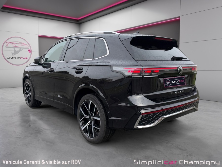 VOLKSWAGEN d'occasion TIGUAN 1.5 eTSI 150ch R-Line DSG7 de 2024
