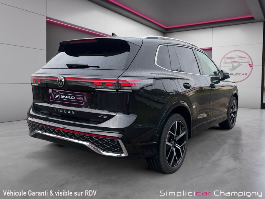 VOLKSWAGEN d'occasion TIGUAN 1.5 eTSI 150ch R-Line DSG7 de 2024