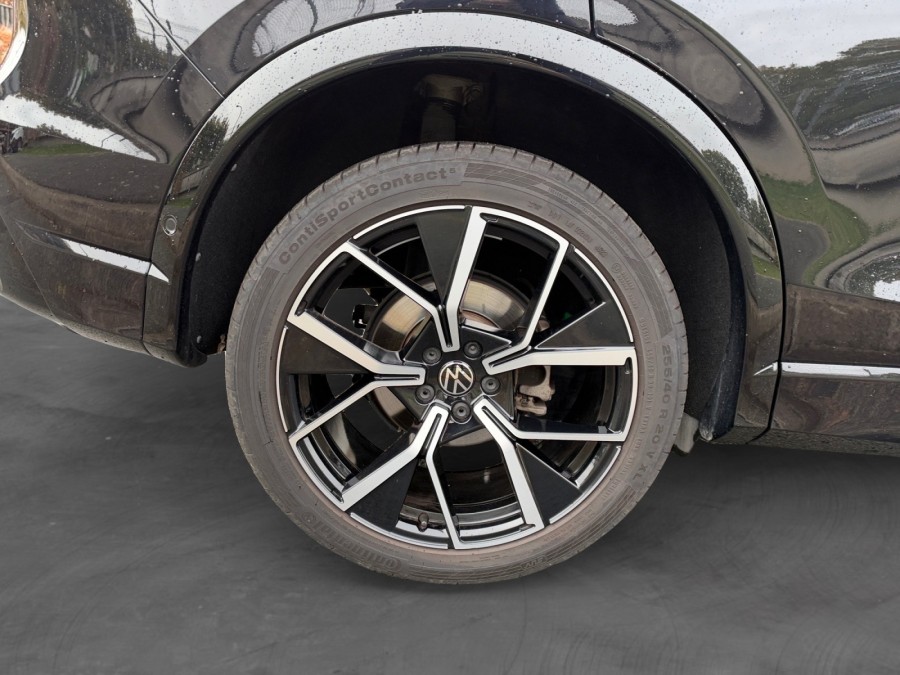 VOLKSWAGEN d'occasion TIGUAN 1.5 eTSI 150ch R-Line DSG7 de 2024