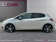 PEUGEOT d'occasion 208 PEUGEOT 208 1.6 BLUE HDI 120 FELINE de 2015