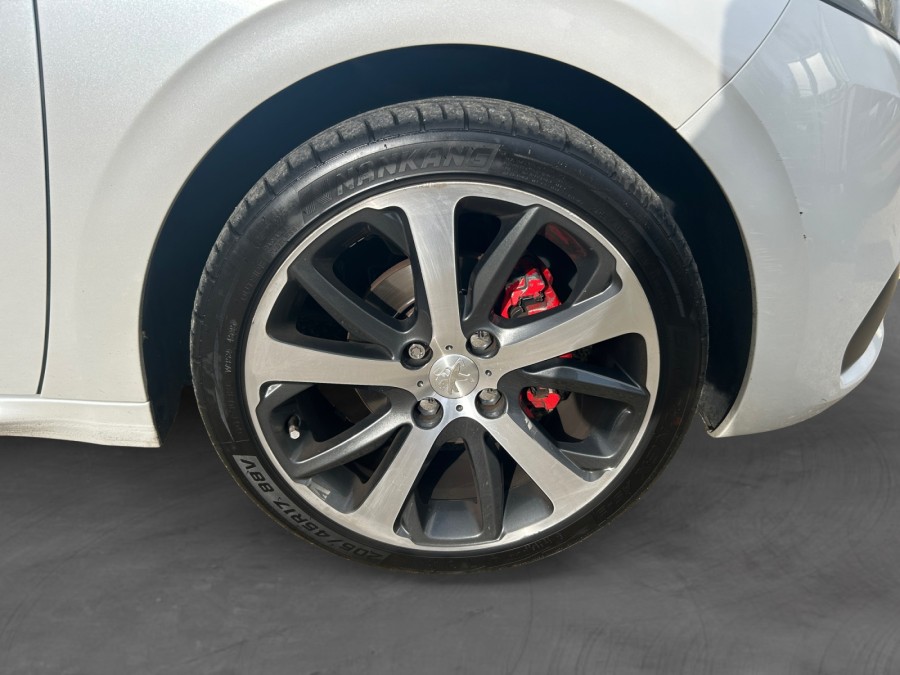 PEUGEOT d'occasion 208 PEUGEOT 208 1.6 BLUE HDI 120 FELINE de 2015