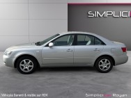 HYUNDAI d'occasion SONATA 2.4 PACK LUXE de 2006 Royan (17)﻿