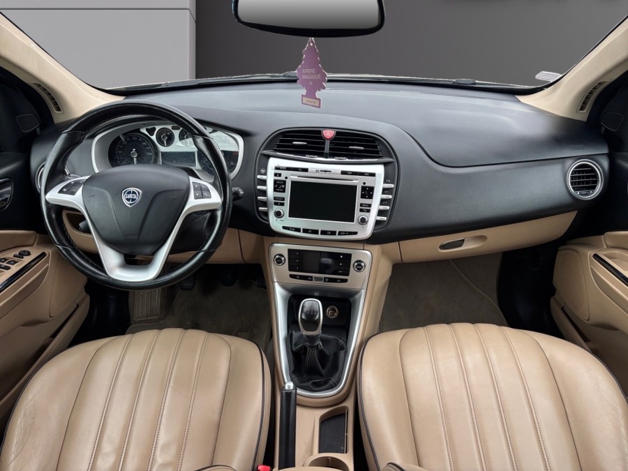 LANCIA d'occasion DELTA 1.4 T-JET 120 GOLD de 2012 Frejus (83)﻿
