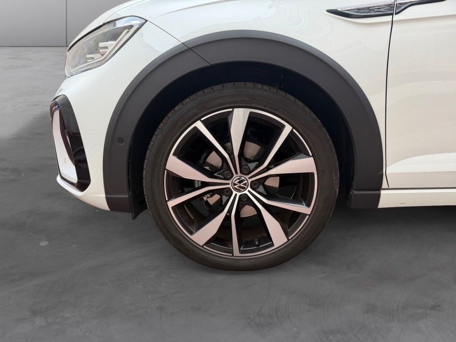 VOLKSWAGEN d'occasion TAIGO 1 TSI 110 R LINE DSG AUTO de 2022 Le