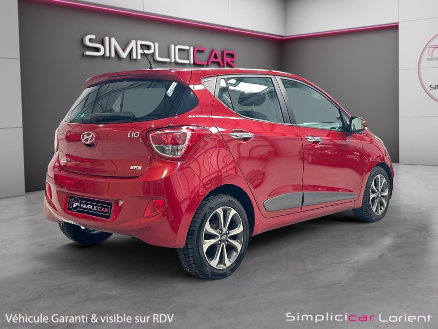 HYUNDAI d'occasion I10 I10 1.2 64CH pack sensation de 2014 Lorient
