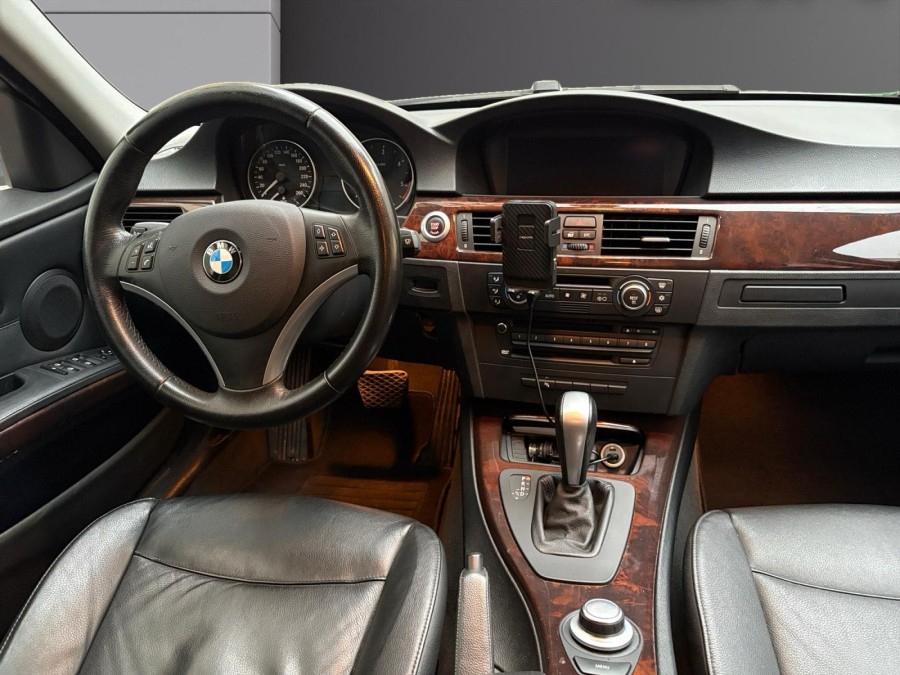 BMW d'occasion 325 325D PACK LUXE de 2008 Le Raincy (93)﻿