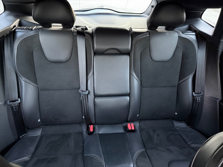 VOLVO d'occasion V40 T2 de 2018 Brest (29)﻿
