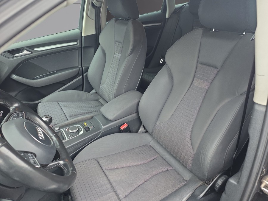 AUDI d'occasion A3 Sportback 1.6 TDI 110ch FAP Ambiente de 2014 Le