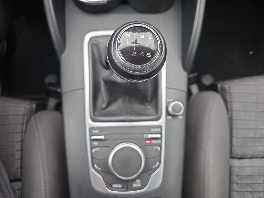 AUDI d'occasion A3 Sportback 1.6 TDI 110ch FAP Ambiente de 2014 Le