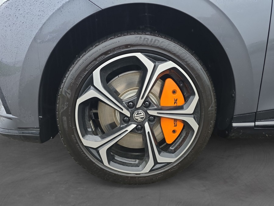 MG d'occasion MG4 435 AWD XPOWER 64 KWH de 2026 Vichy (03)﻿