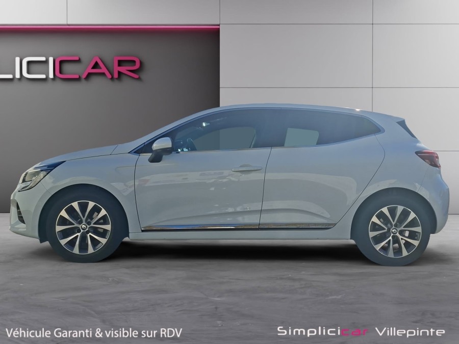 RENAULT d'occasion CLIO 1.3 TCE 140 INTENS de 2022 Villepinte (93)﻿