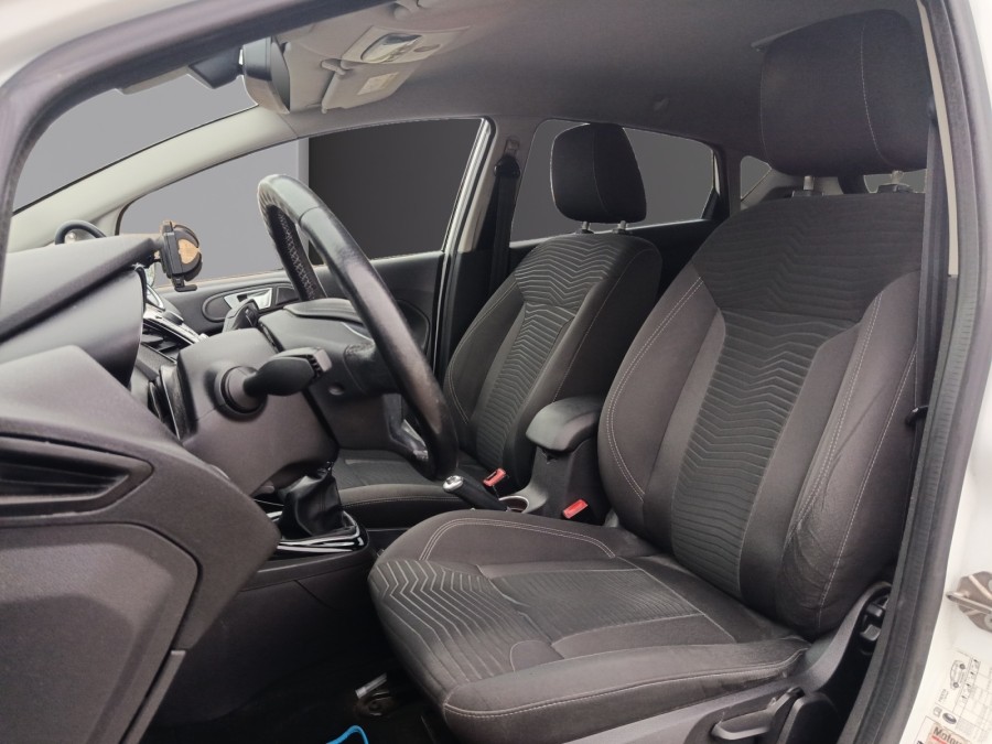 FORD d'occasion FIESTA 1.0 ECOBOOST 100CH TITANIUM de 2014 Evreux