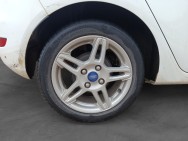 FORD d'occasion FIESTA 1.0 ECOBOOST 100CH TITANIUM de 2014 Evreux