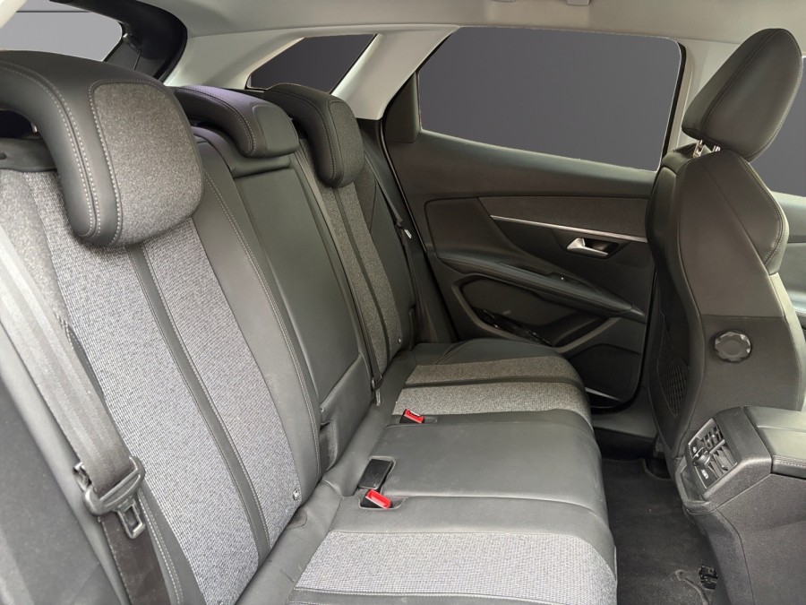 PEUGEOT d'occasion 3008 II 130 ALLURE EAT AUTO de 2019 Le Raincy (93)﻿