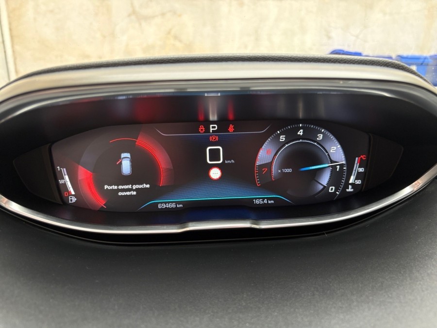 PEUGEOT d'occasion 3008 II 130 ALLURE EAT AUTO de 2019 Le Raincy (93)﻿